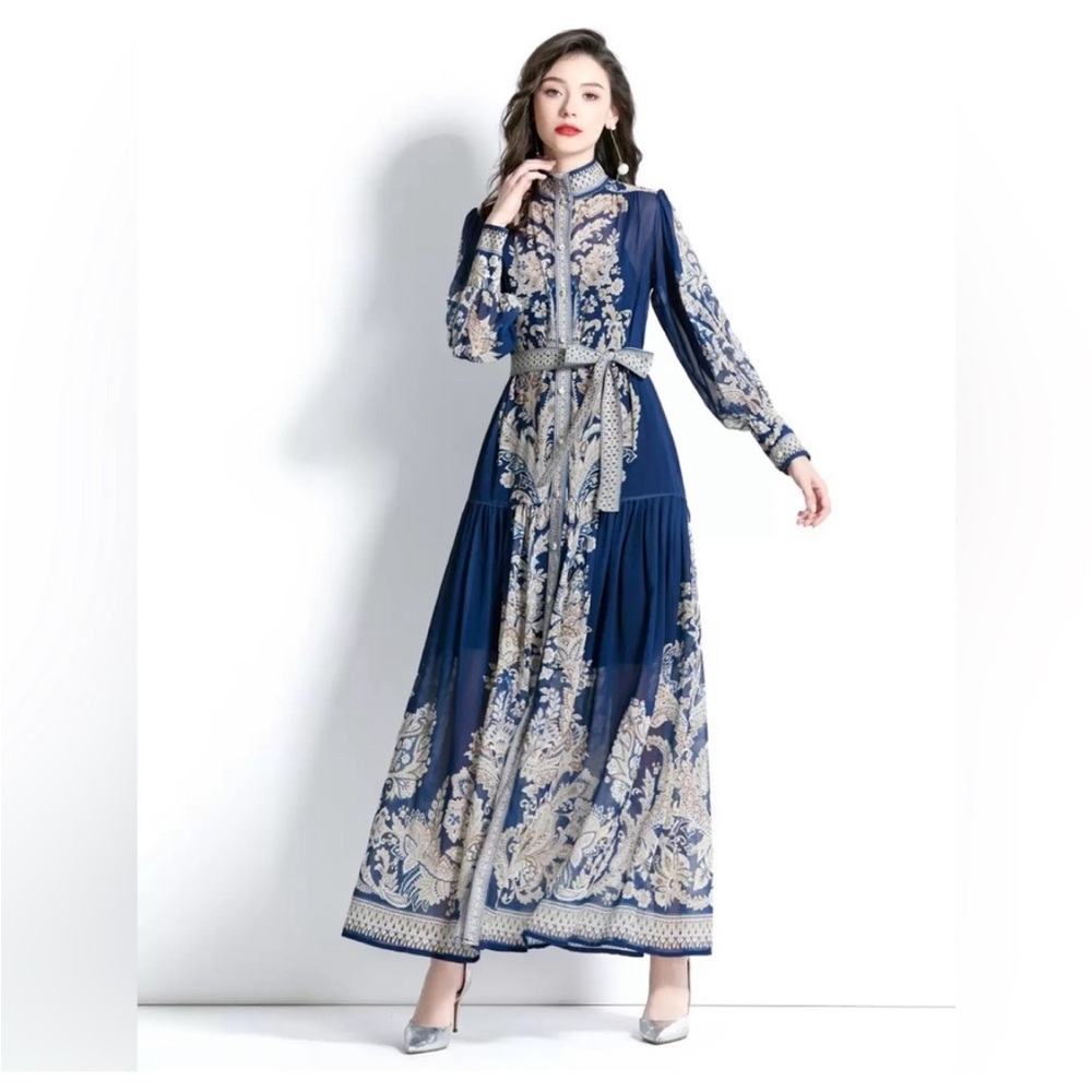 Elegant Blue Floral Maxi Dress